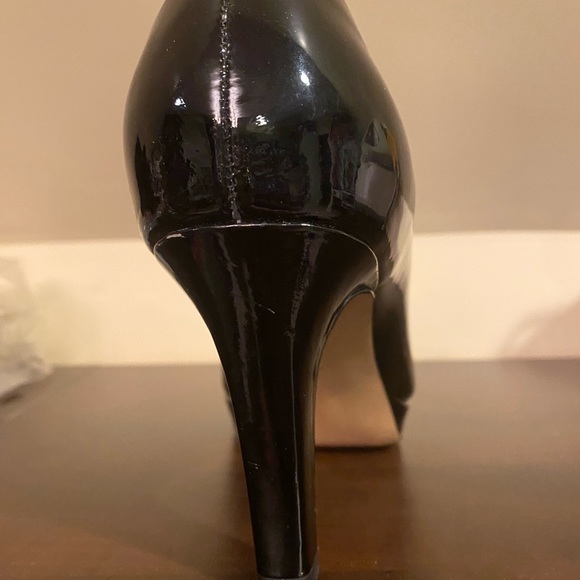 Clarks heels - Picture 3 of 5